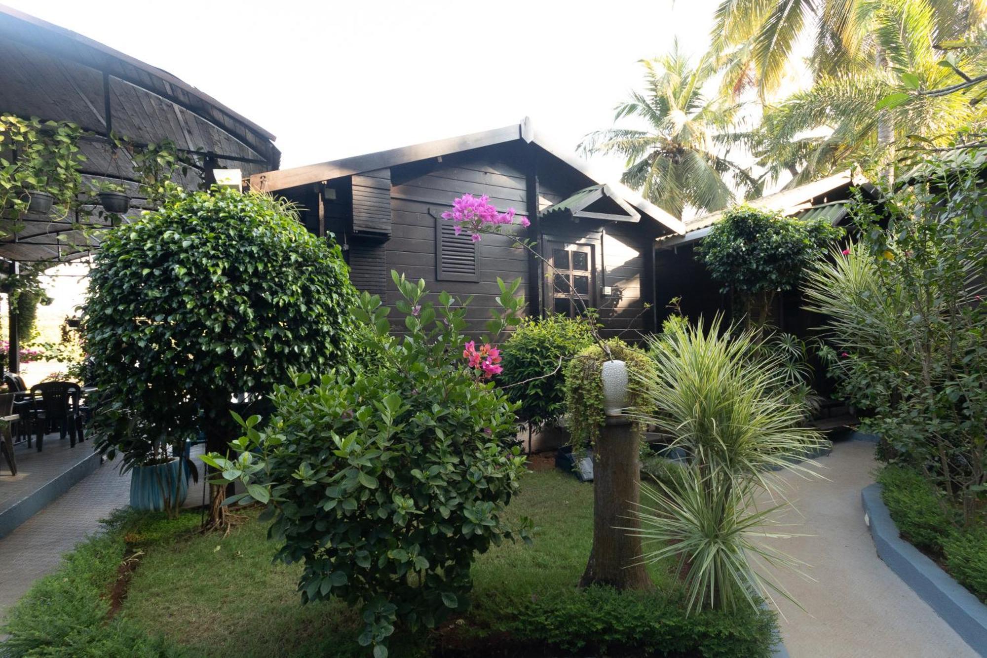 Sal Riviera Hotel Cavelossim Exterior foto